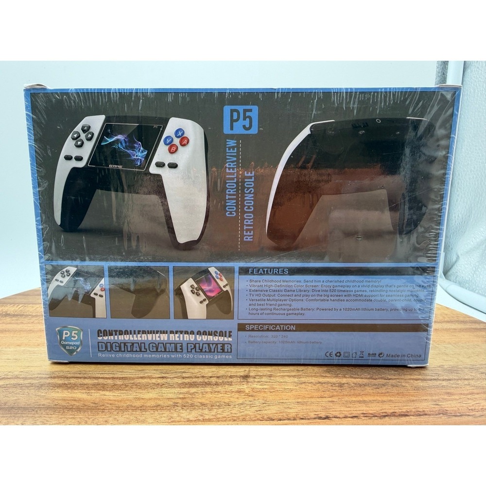 P5 Red Retro Handheld Game Console Controller with 520 Built-In Classic Games - Picture 3 of 3